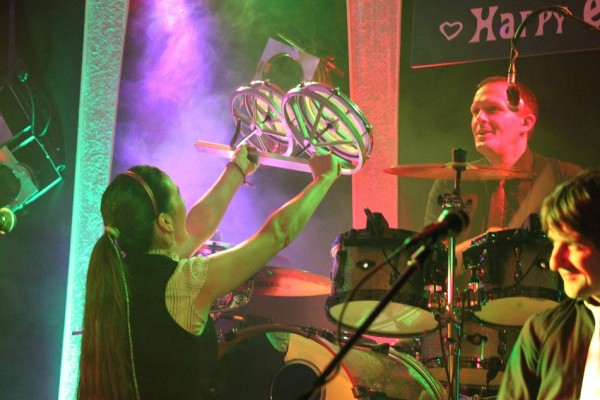 Drummer Axel Kretschmer Sängerin Tanja Scherbaum live