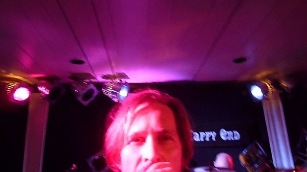 Rockmusik von Liveband Heavy Cross